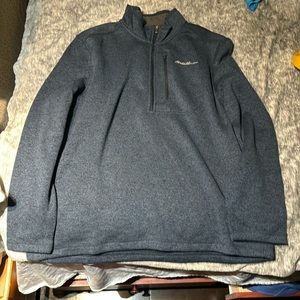 Navy blue crew neck with small zip and one zip pocket size xxl